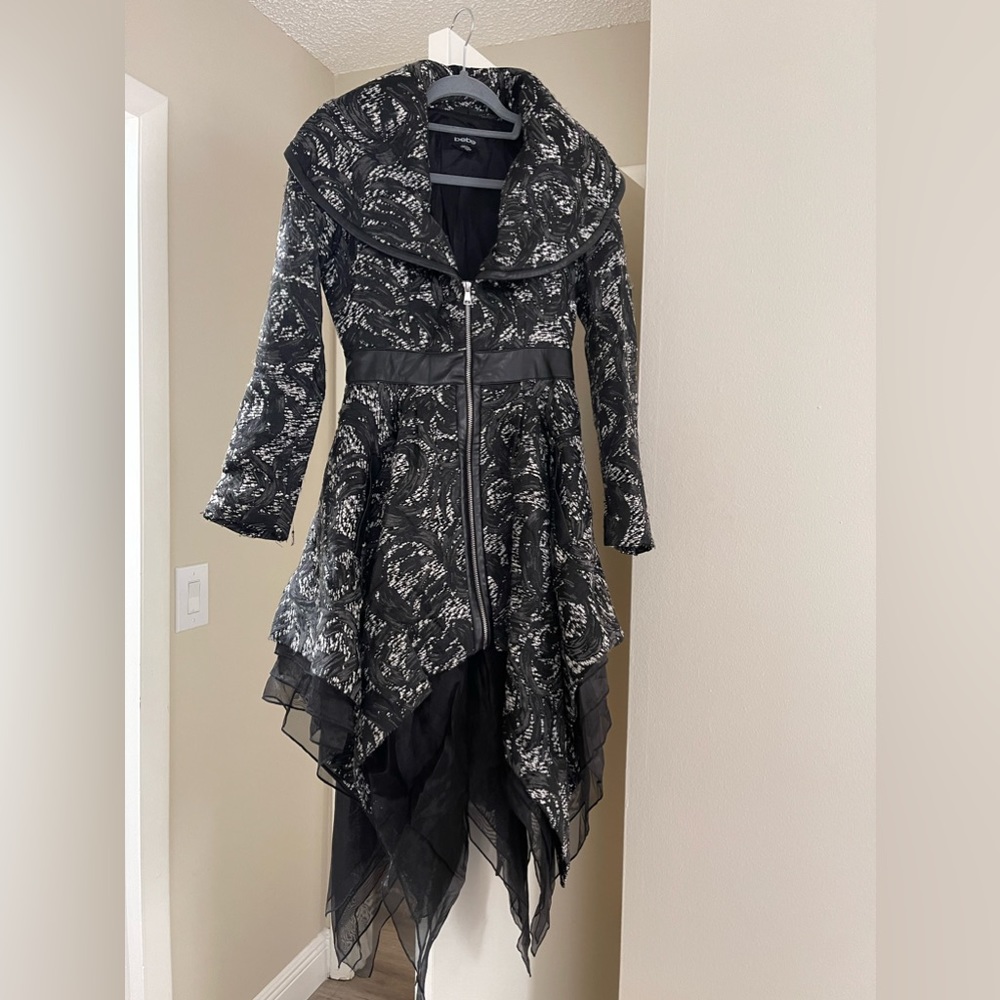 Bebe coat